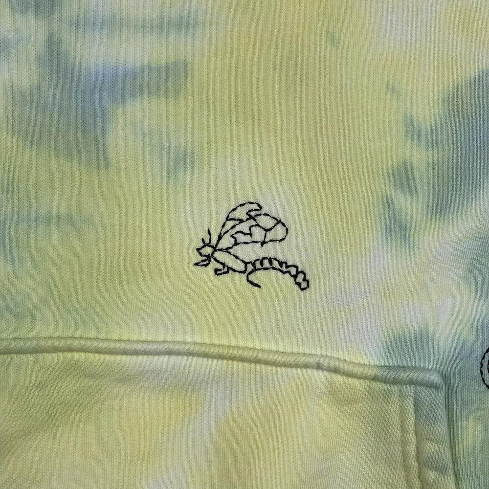 Levi's Hoodie Mens XS Yellow Blue‎ Tie Dye Frog Lizard Relaxed Pullover 38479